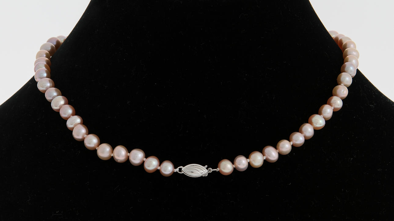 PÄRLCOLLIER.