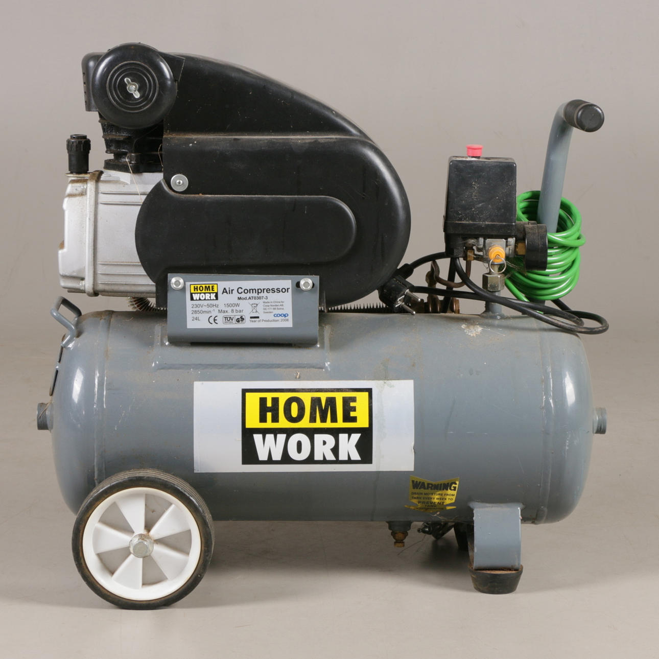 COMPRESSOR, Home Work Air Compressor Mod. AT0307-3, contemporary.