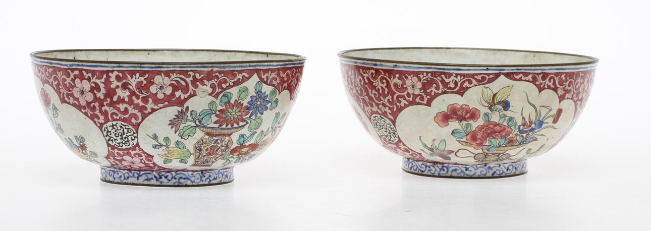 SKÅLAR, 2 st, cloisonné, Kina 1900-tal.