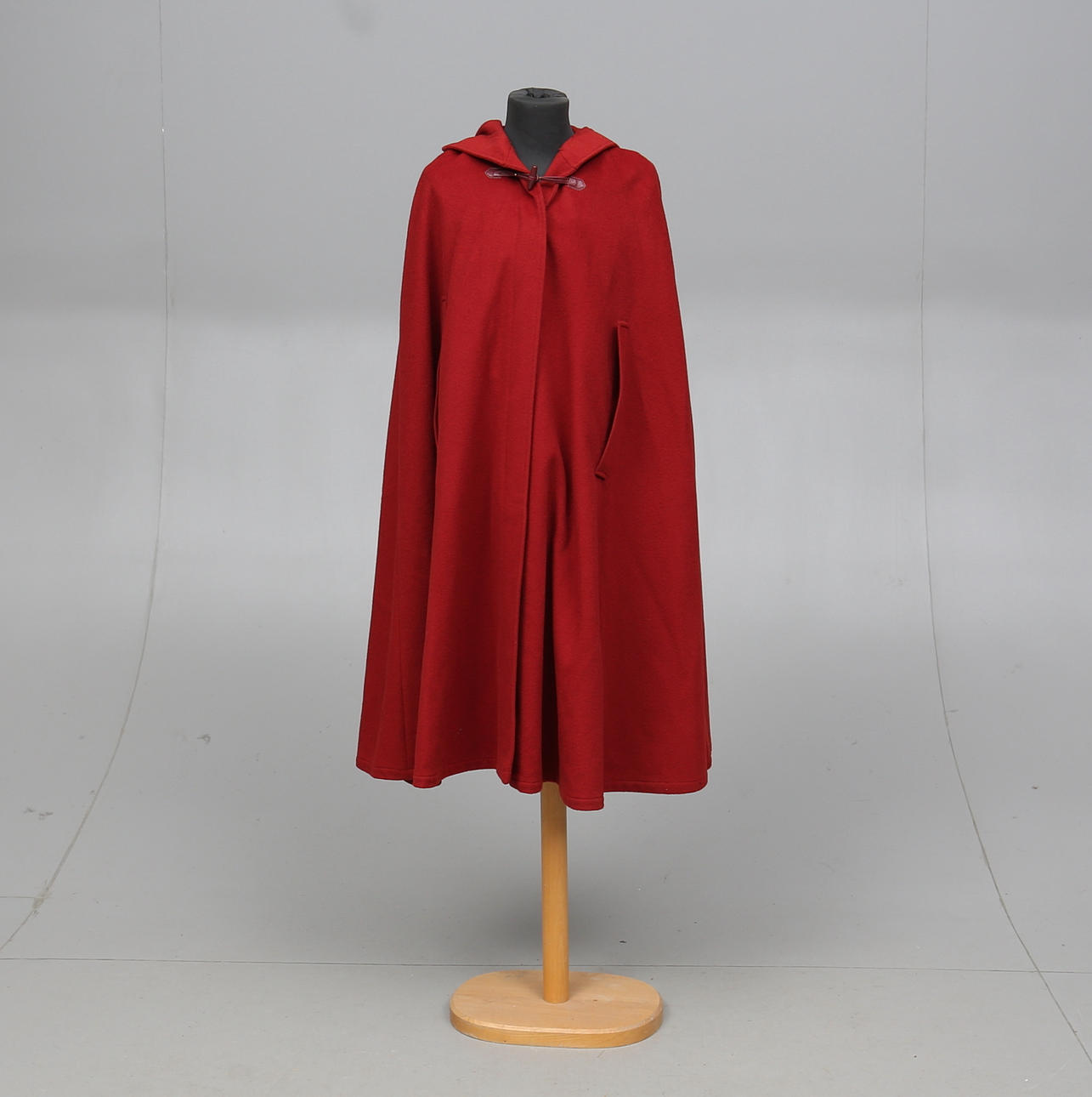 CAPE, Loden, Schneiders, Austria.