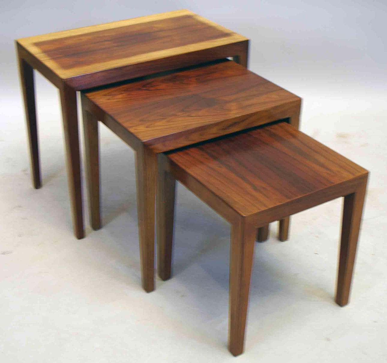 SATSBORD, 3 delar, jakaranda, Severin Hansen, Haslev.