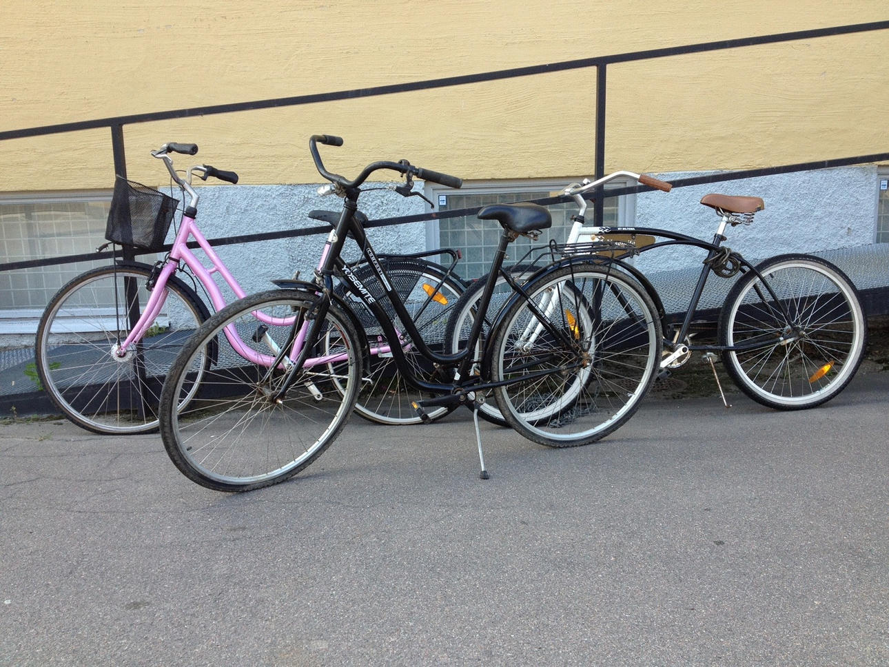 RENOVERINGSCYKLAR, 3 st. B.la Biltema Crusier.