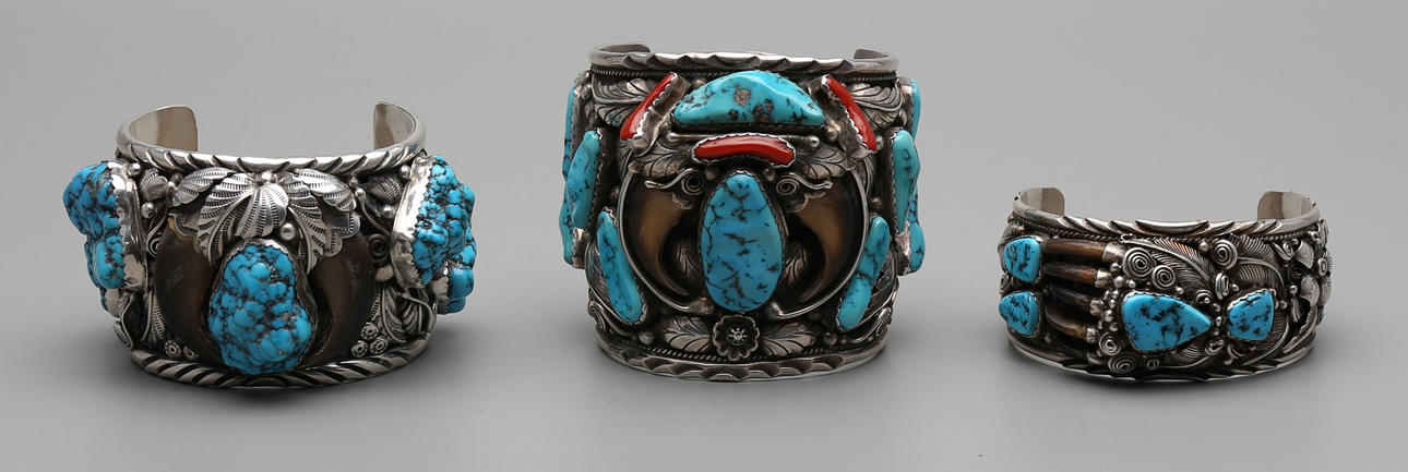 ARMBAND, 3 st, silver, 551 g inklusive stenar.