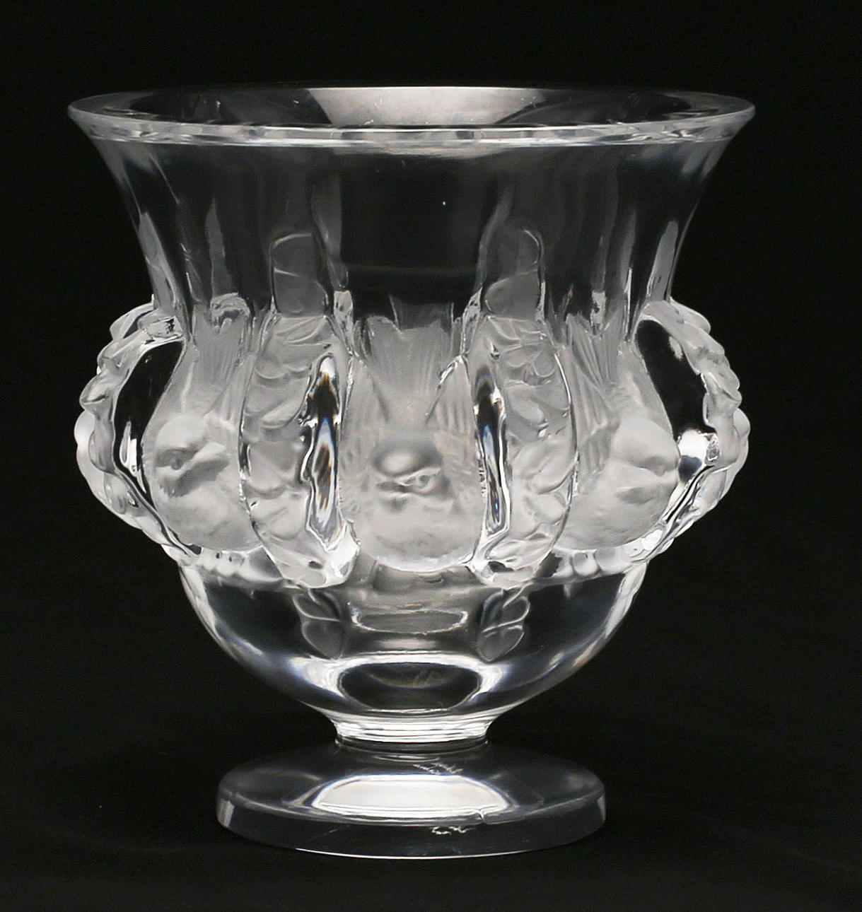 SKÅL, kristall, "Dampierre", signerad Lalique, France.