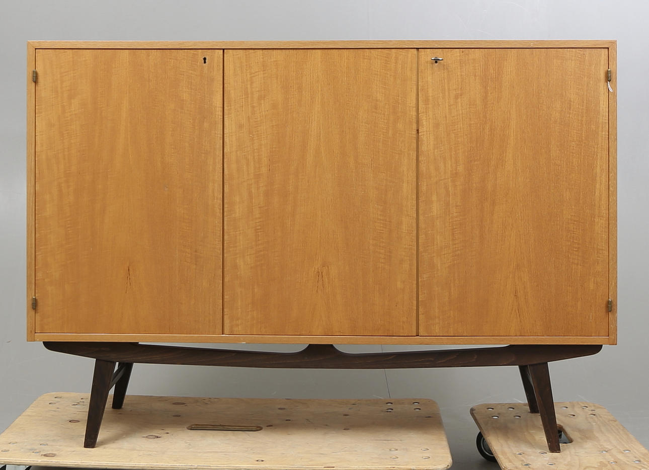 SKÅP, troligen Ikea, 1950/60-tal.