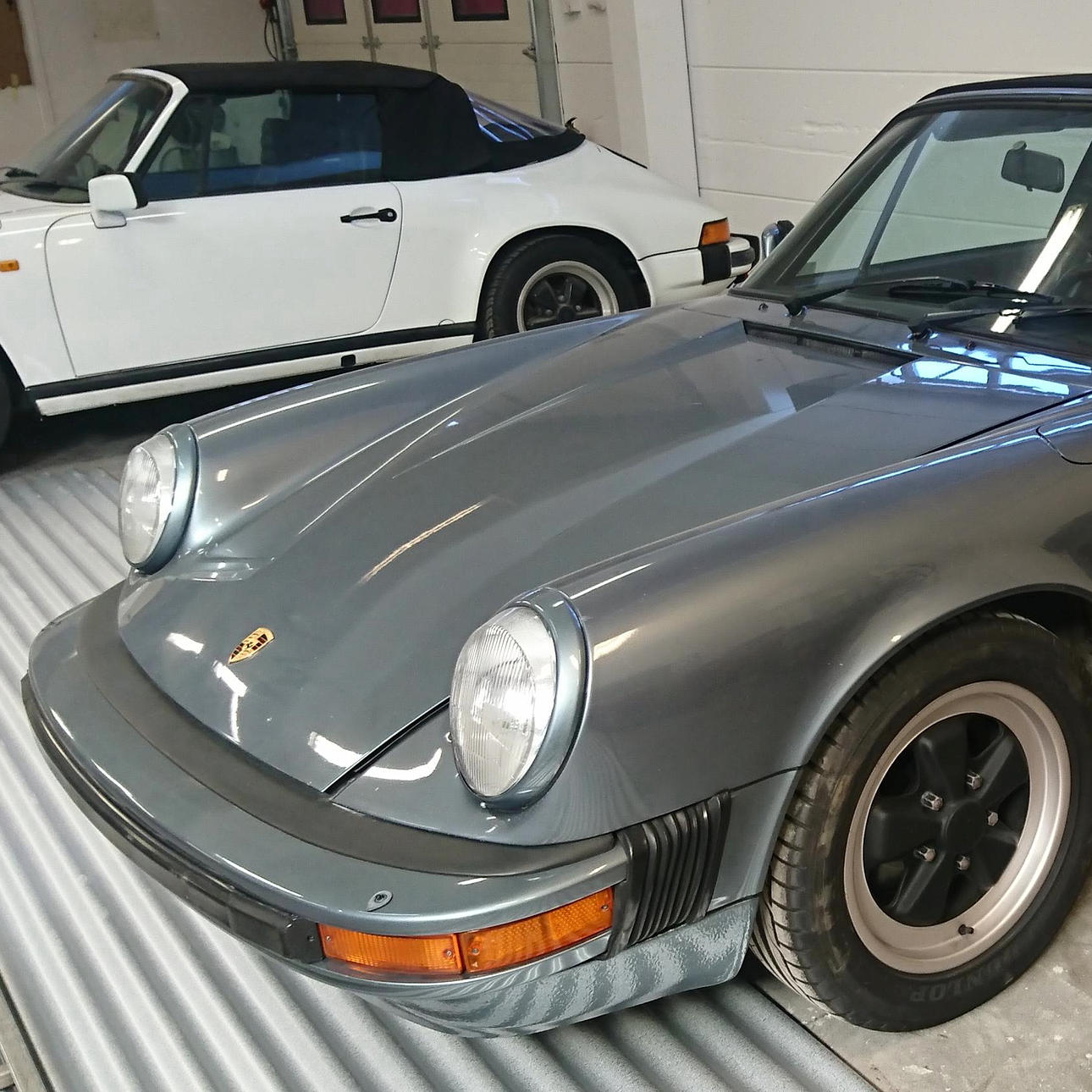 PORSCHE 911 SC CABRIOLET 1983.