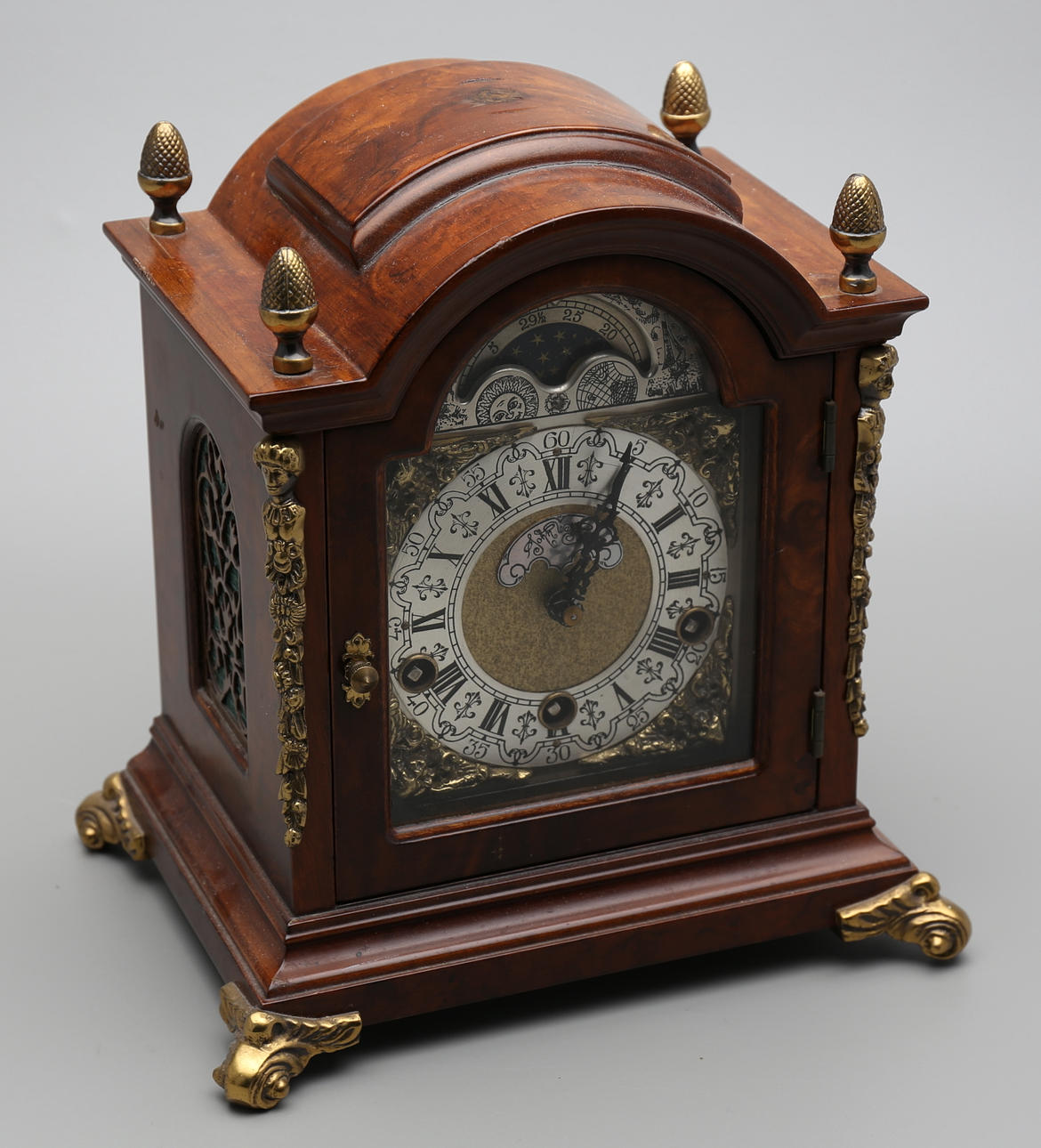 BORDSUR, Tyskland, 1900-talets mitt.