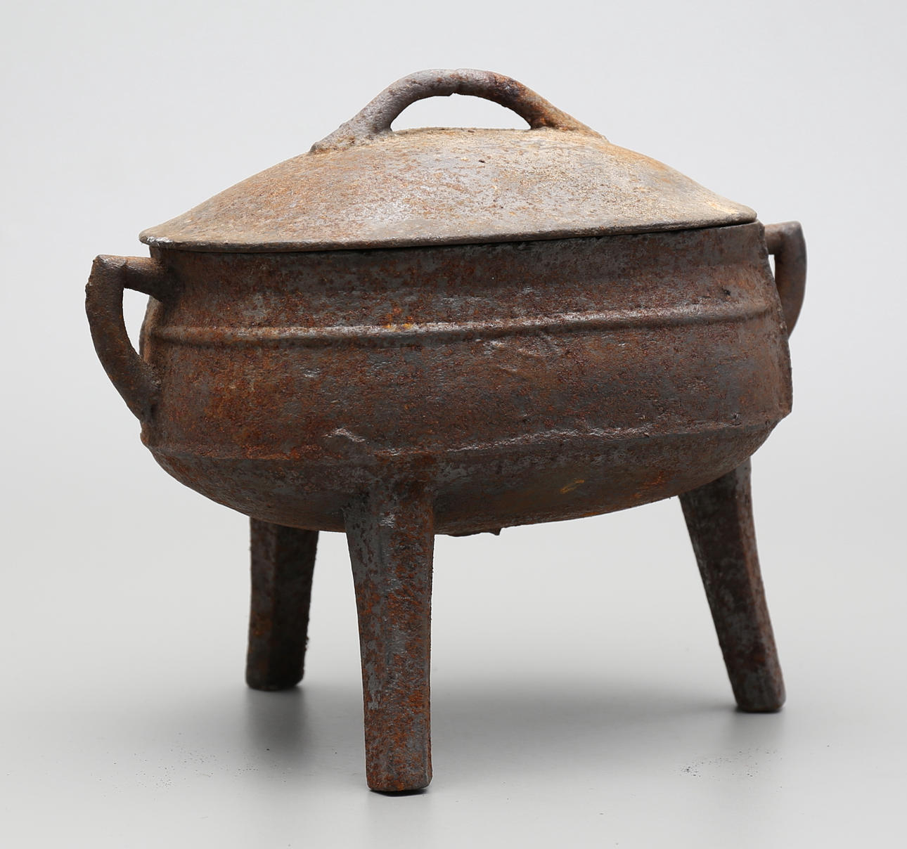 JÄRNGRYTA, miniatyr, 17-1800-tal.