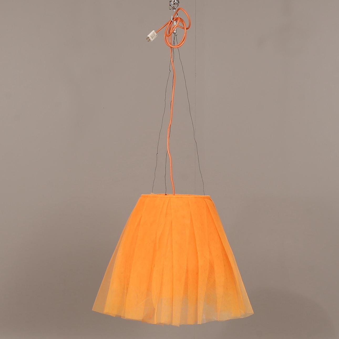 LÁMPARA DE TECHO pantalla tul.