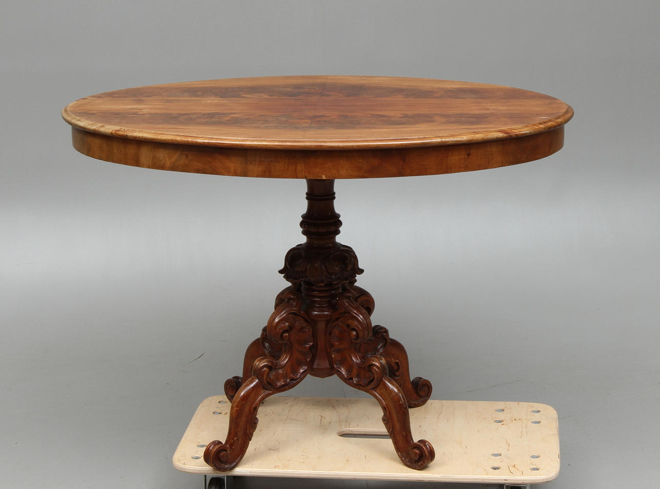 SALONGSBORD, nyrokoko, 1800-tal.