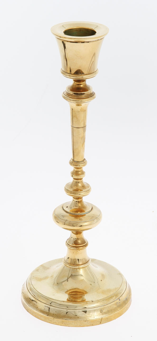 LJUSSTAKE, mässing, vikt ca 6 kg.