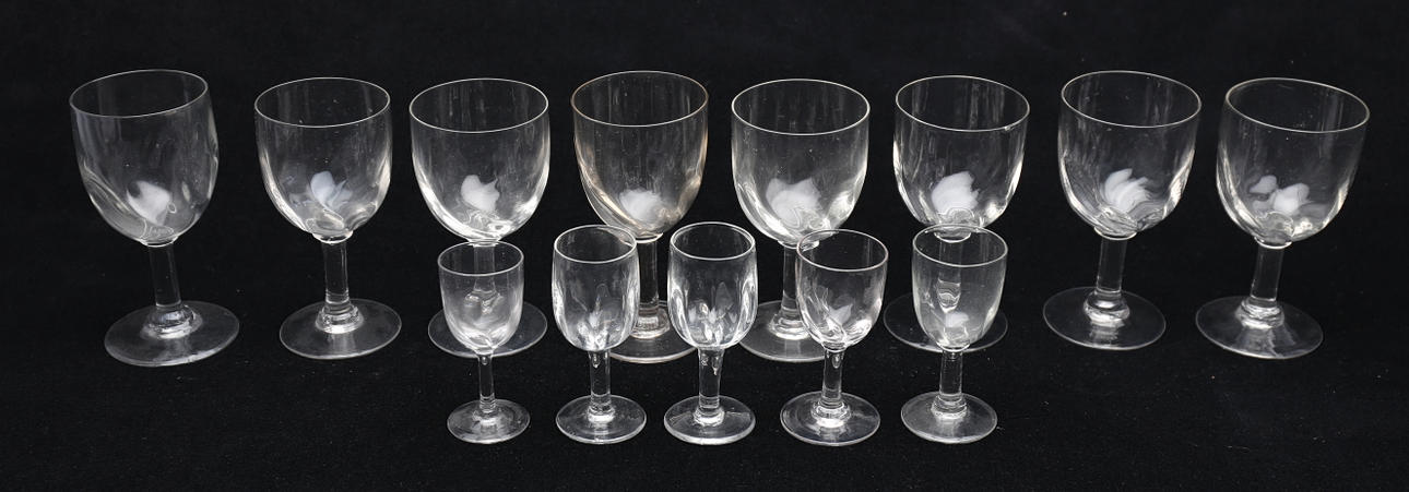 PARTI GLAS, 13 delar, 1800-tal.