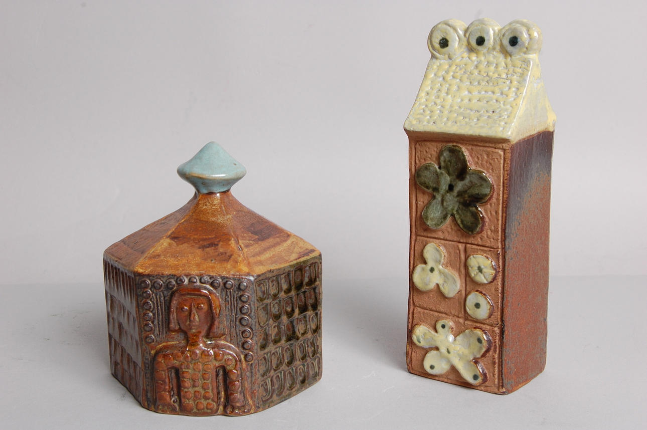 BERTIL VALLIEN. skulpturer, 2 delar, " Bagdad " Gustavsberg, signerade, numrerade.