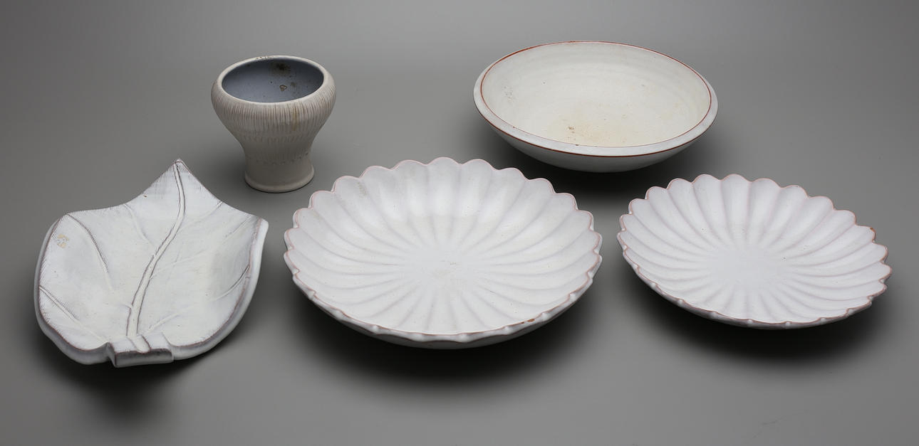 ANNA-LISA THOMSON. FAT samt VAS, Ekeby, 5 delar.