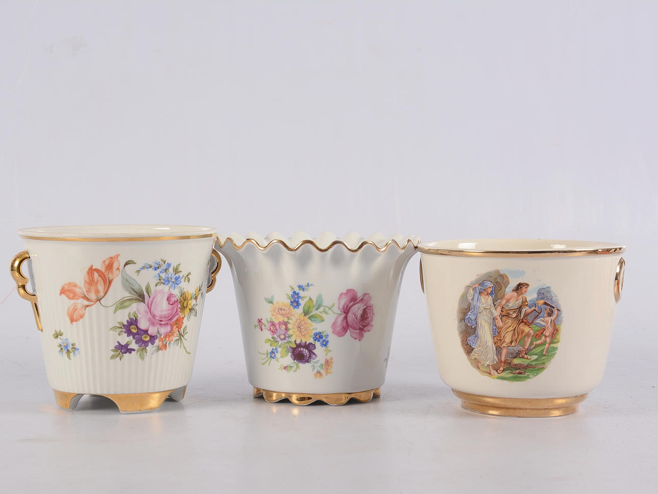 YTTERFODER 3 st, porslin. 1900-tal.