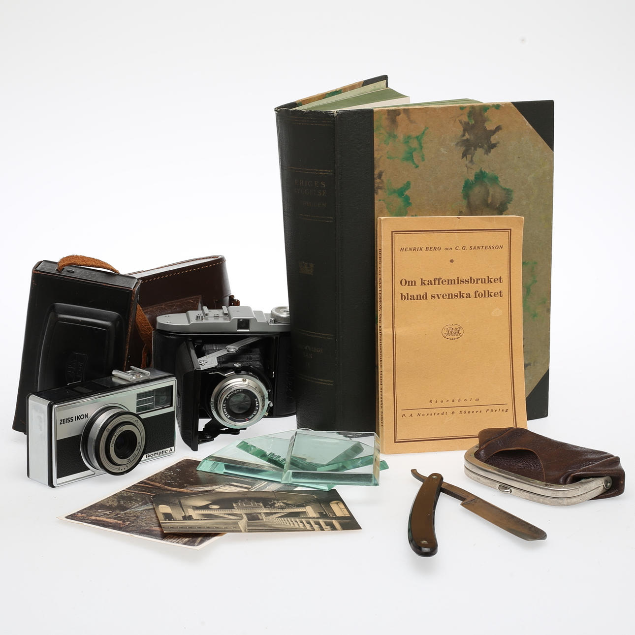 SVERIGES BEBYGGELSE, KAMEROR, m m.