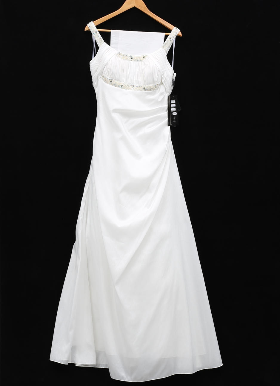 WEDDING DRESS, Jora Collection, new.