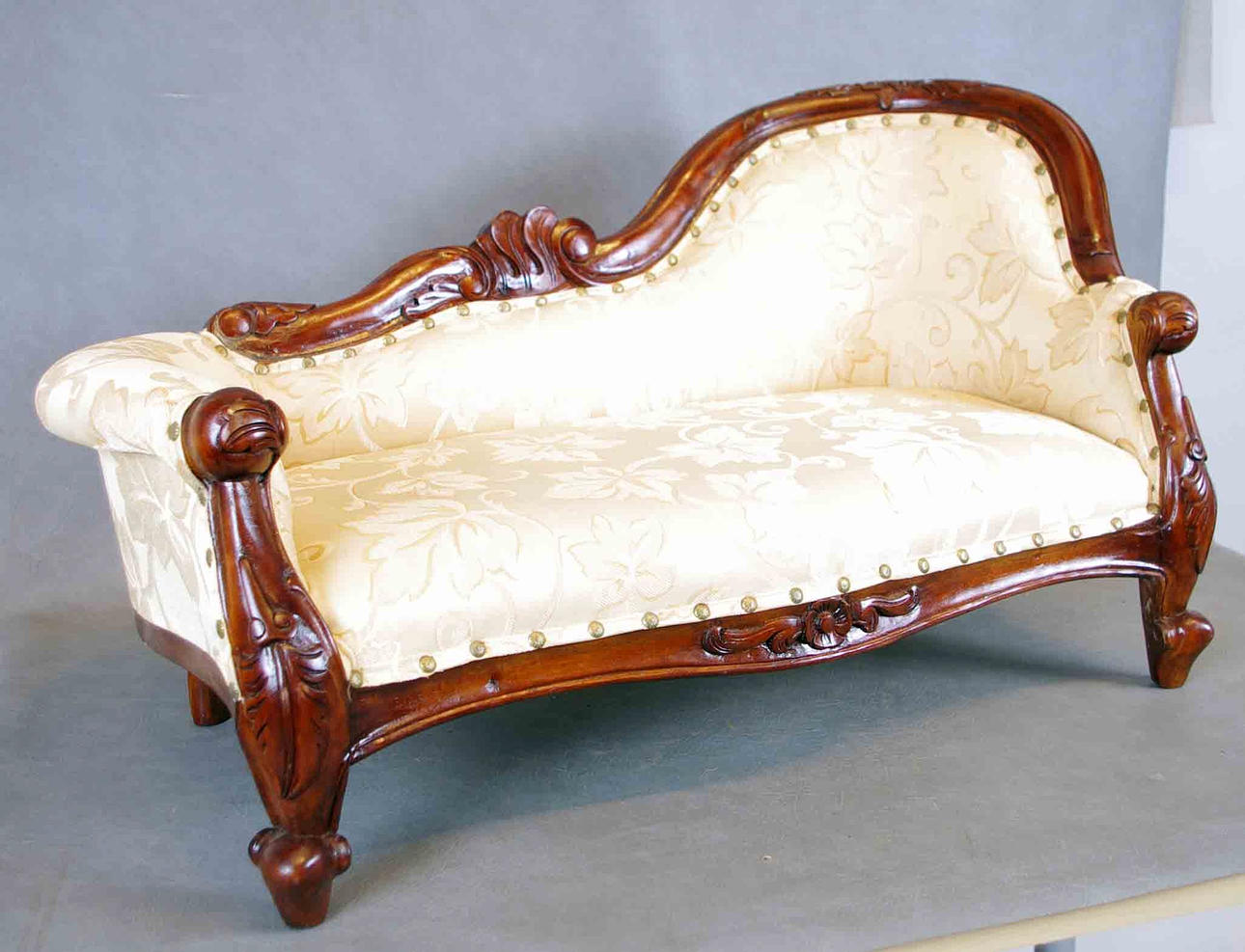 KANAPÉ, barnmodell, rokokostil, 2000-tal.