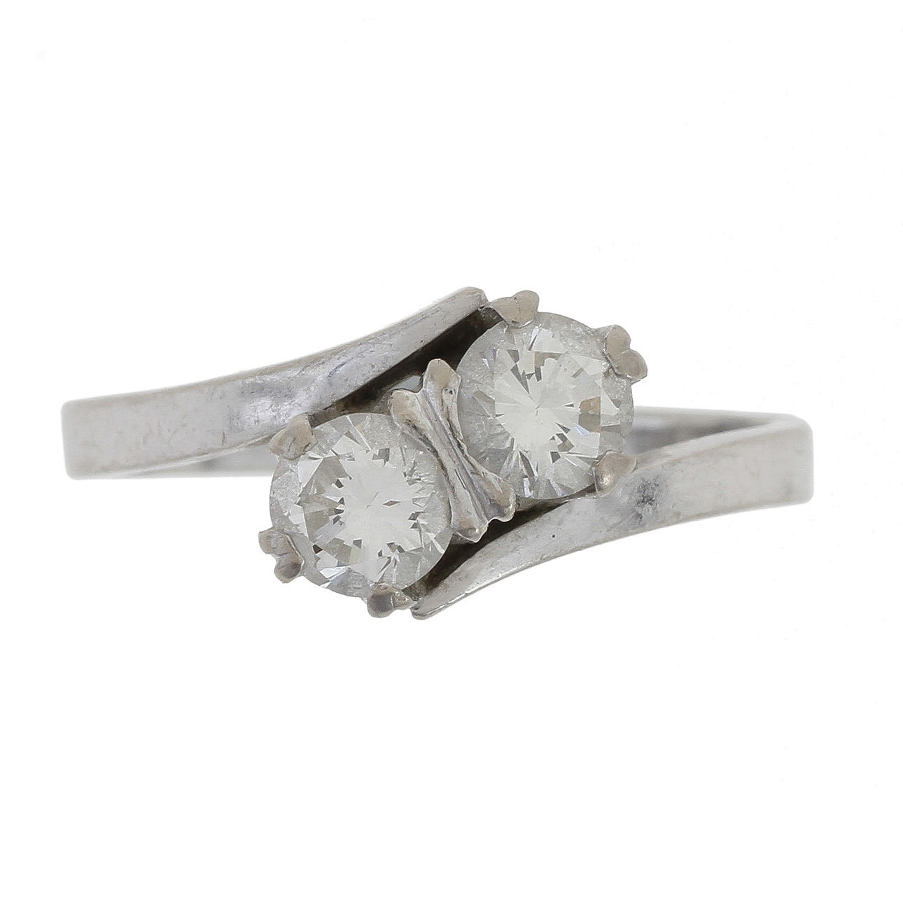 RING, 18k vitguld med 2 diamanter, totalt 0,84 ct.