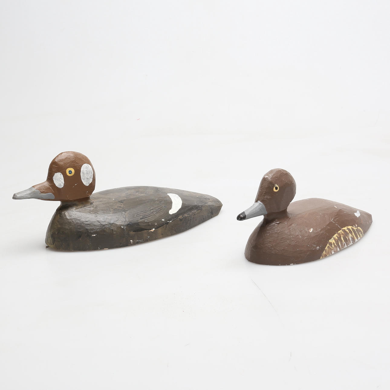 VETTAR, 2 st, trä, 1990-tal.