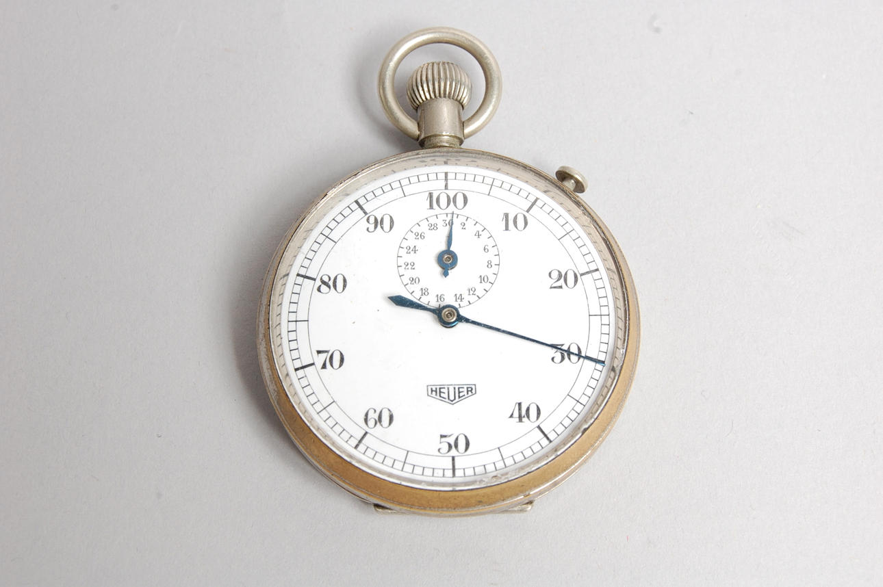 TIDTAGARUR, " HEUER " märkt flygmotor.