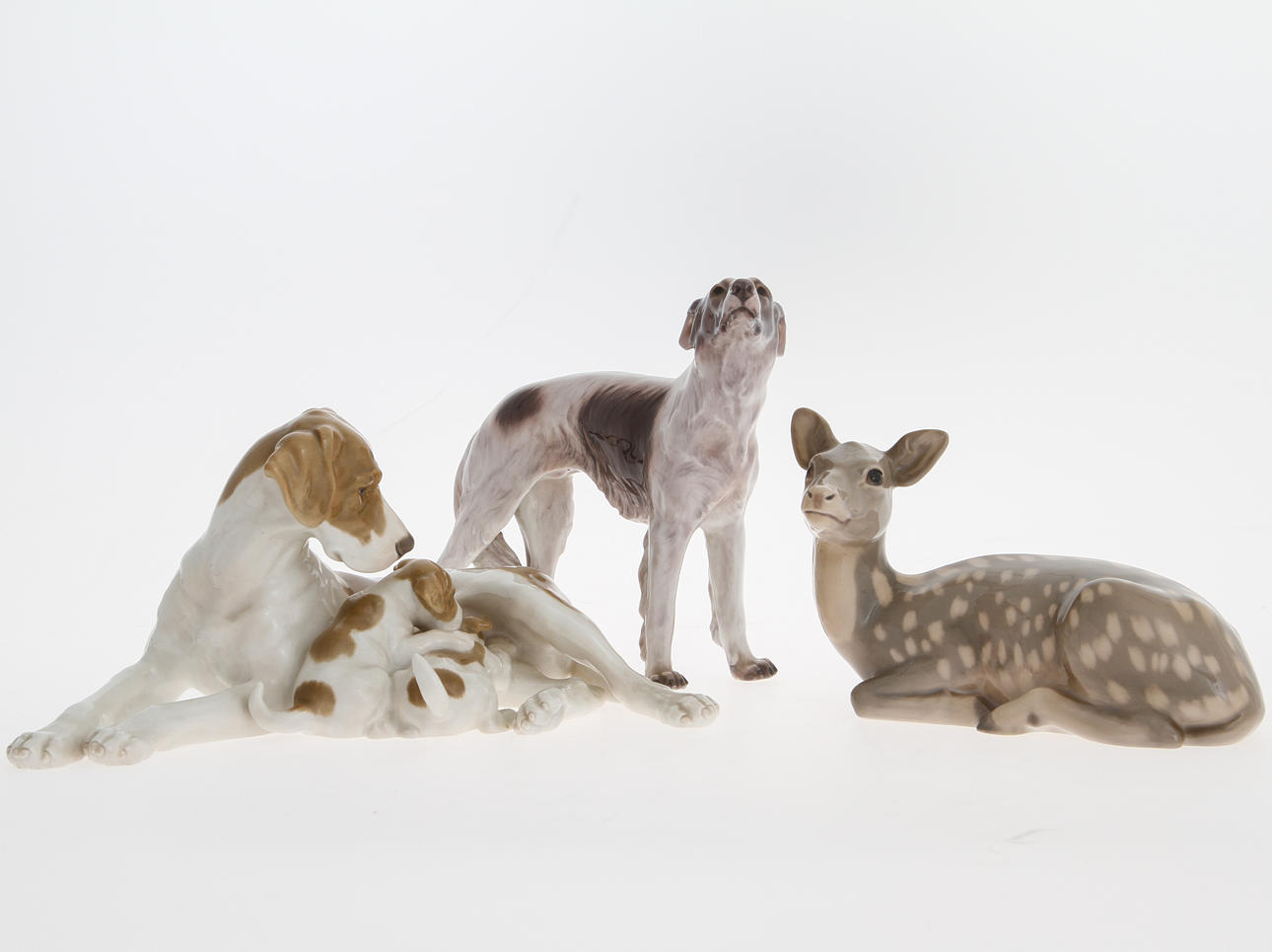 FIGURINER, 3 st, porslin, Bing & Gröndahl och Dahl Jensen.