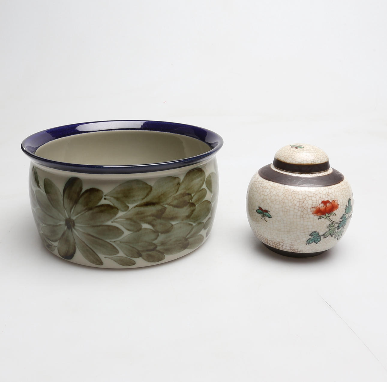 SKÅL samt LOCKURNA, keramik.