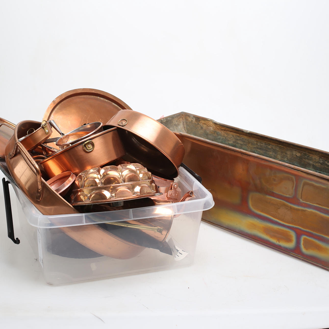 KOPPAR, större parti med blandade föremål.