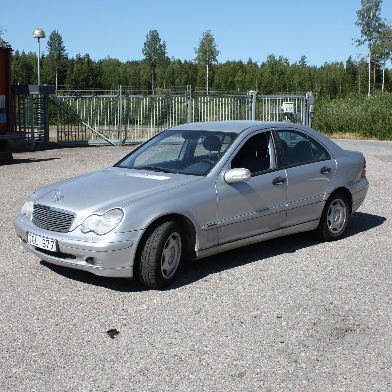 AUTO, Mercedes Benz C 180, 2002.