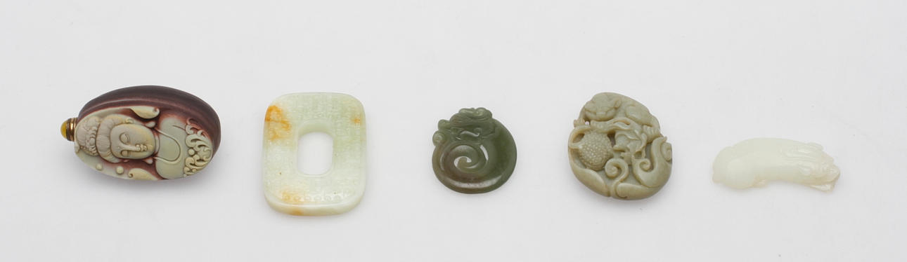 STENARBETEN, 5 st, ostindiska, bl.a. snusflaska.