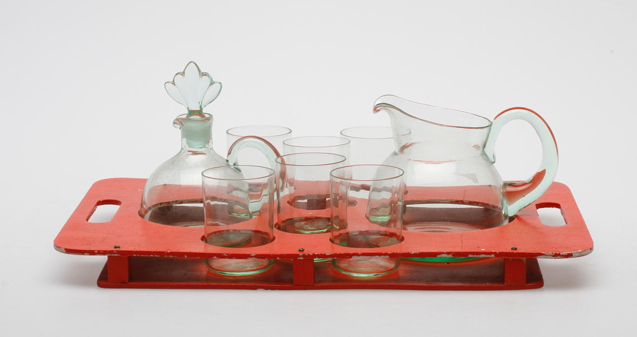 SERVIS med BRICKA, 9 delar, glas och trä.