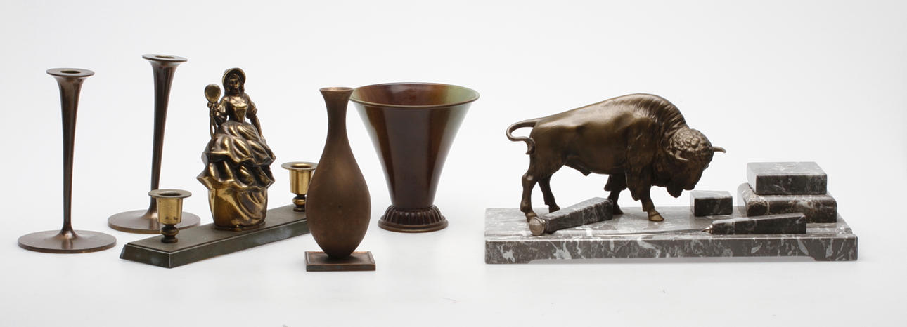 PARTI METALL, 8 delar. Ystad Brons samt GAB.