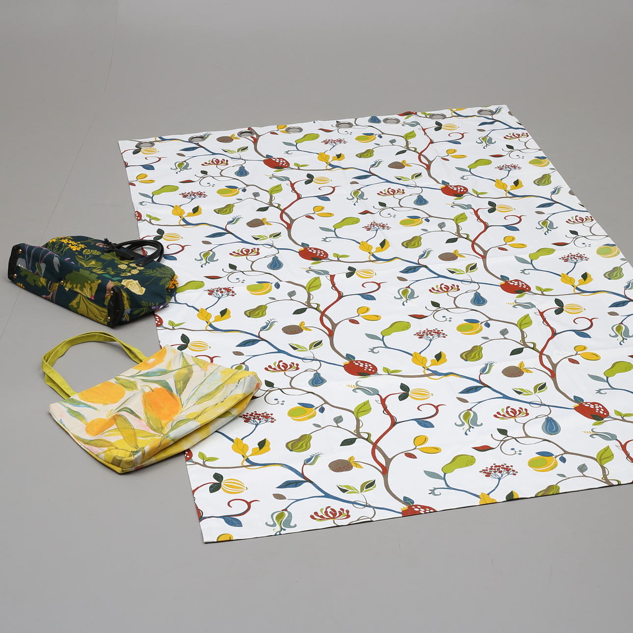 VÄSKOR och DRAPERI, 3 st, Lena Linderholm, Hemtex mm.