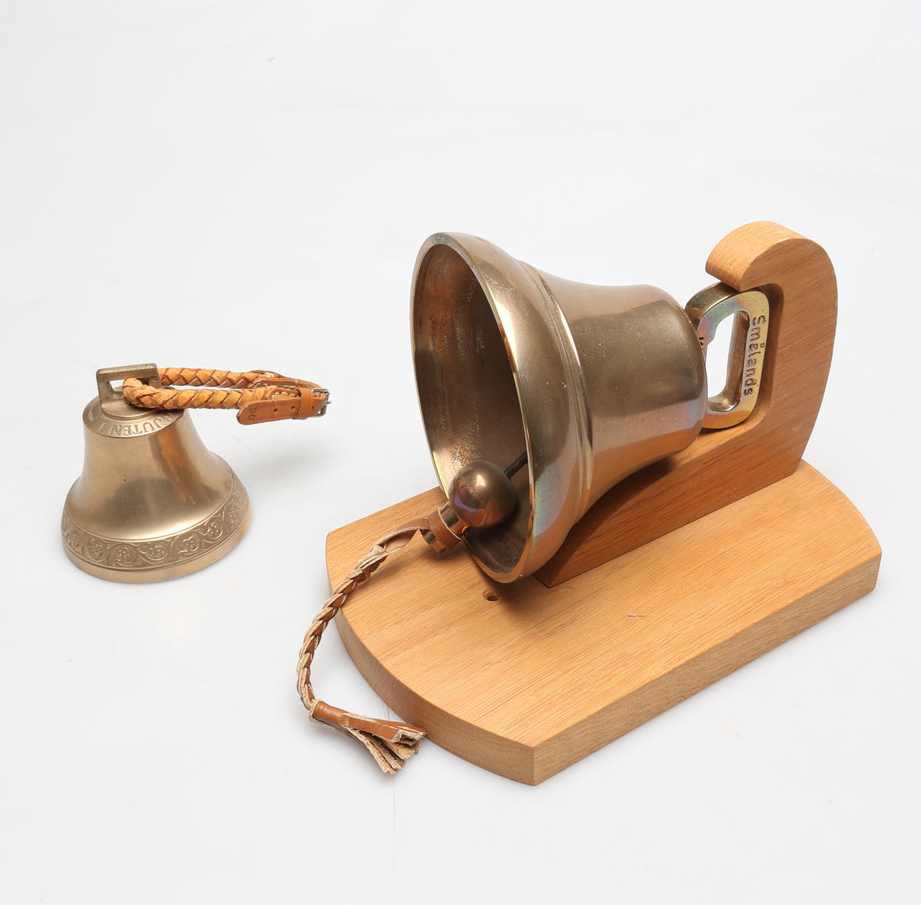 MORAKLOCKA samt SMÅLANDSKLOCKA.