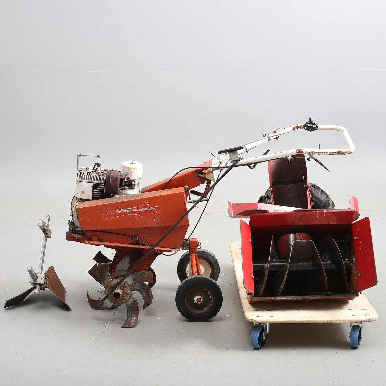 KOMBIMASKIN, snöslunga/jordfräs/plog.