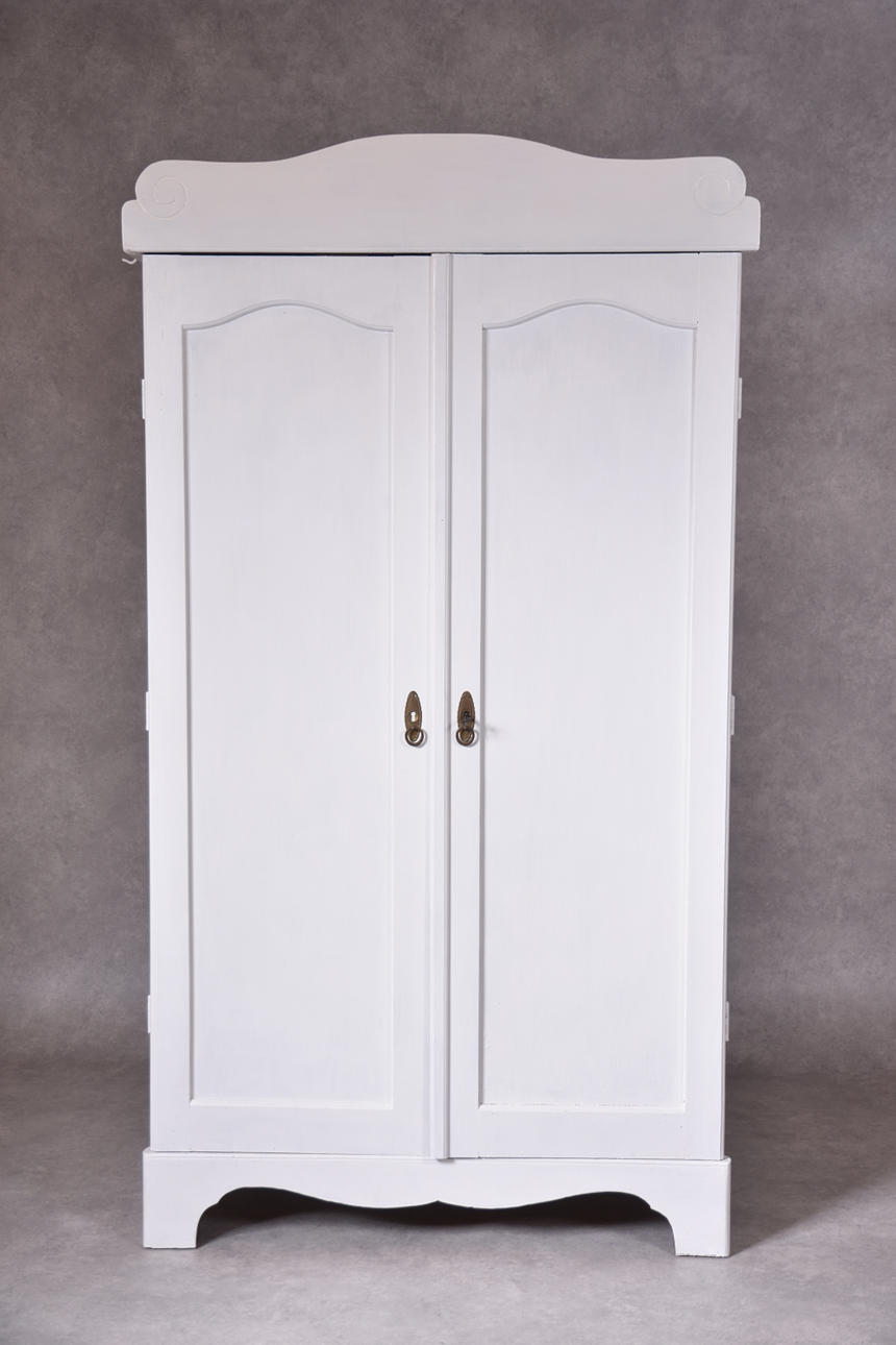 WARDROBE WITH SHELVES 1900s first half.