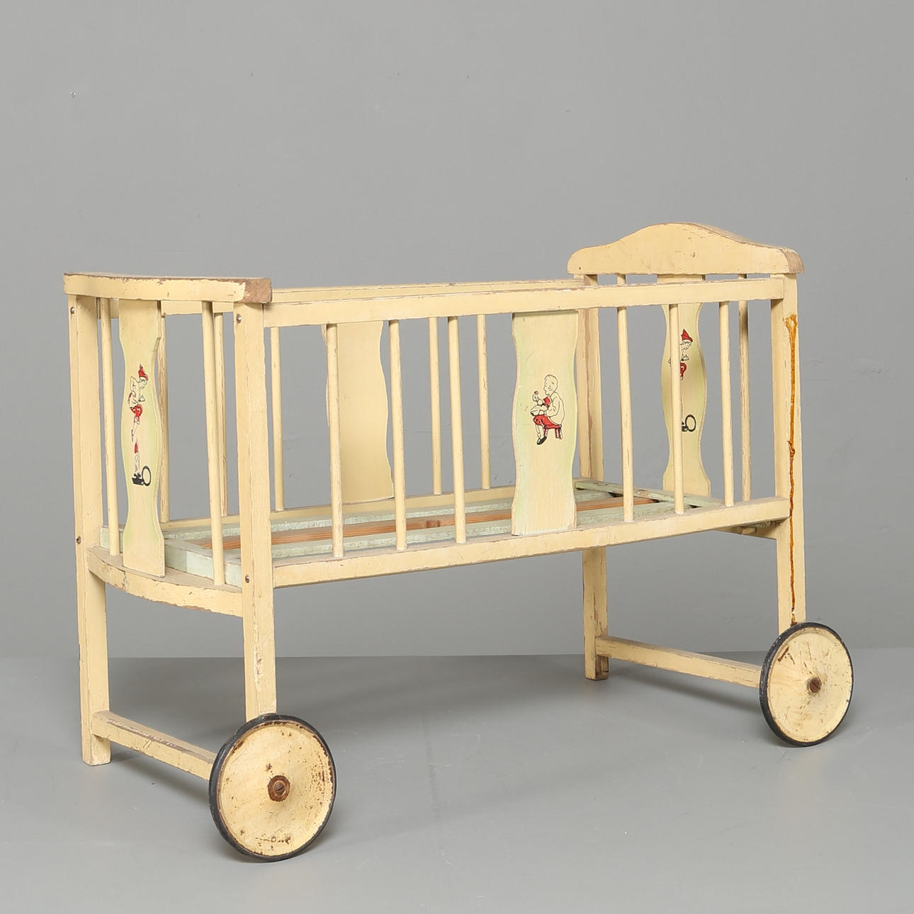 SPJÄLSÄNG, trä, 1900-talets andra hälft.