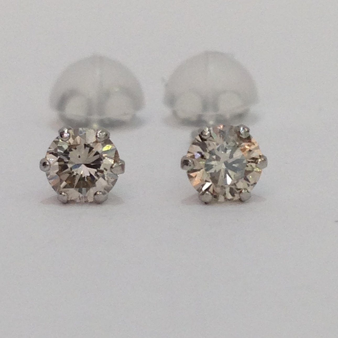 PLATINA DIAMOND ÖRONPIN.