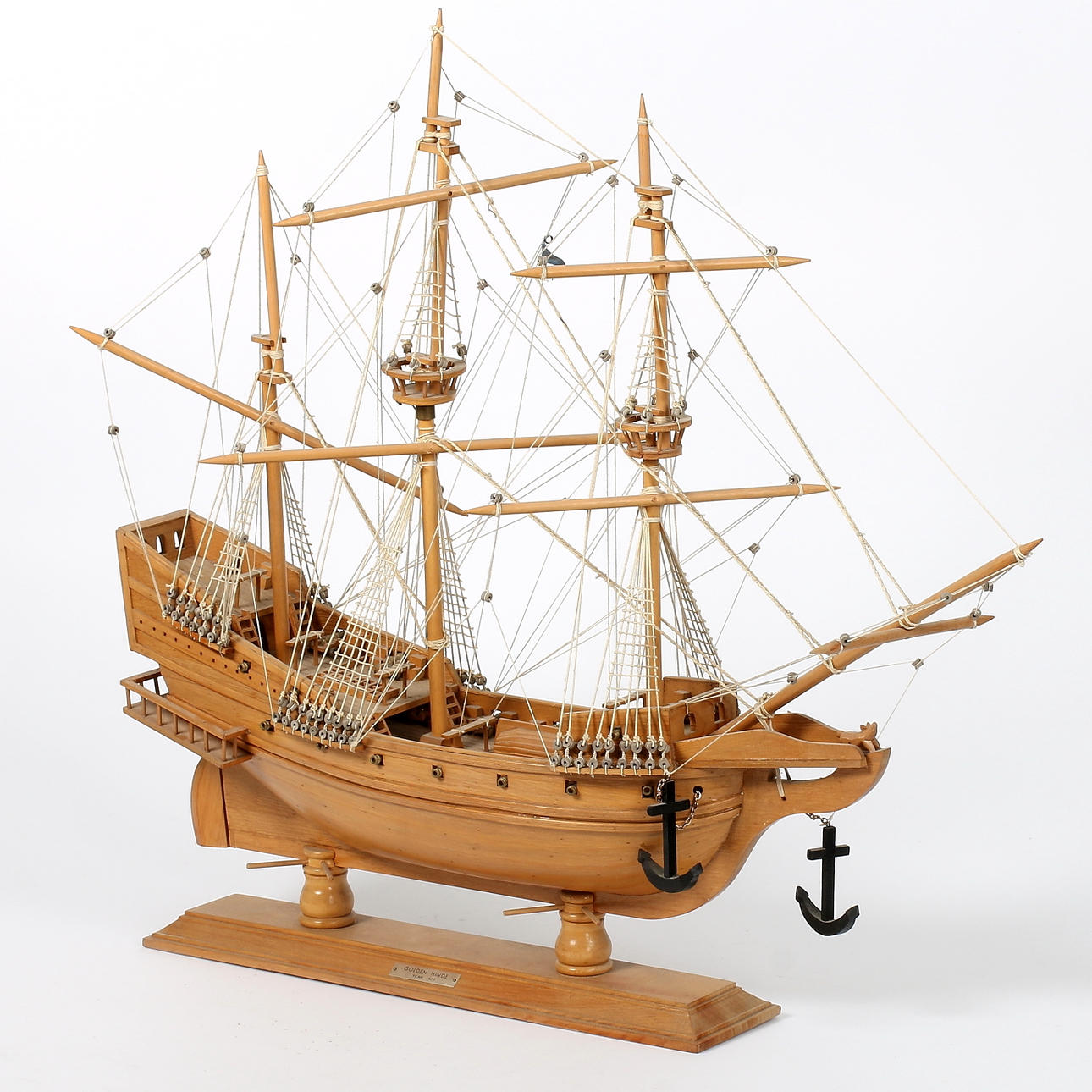 MODELO DE BARCO, de madera, "Golden Hinde", 1900.