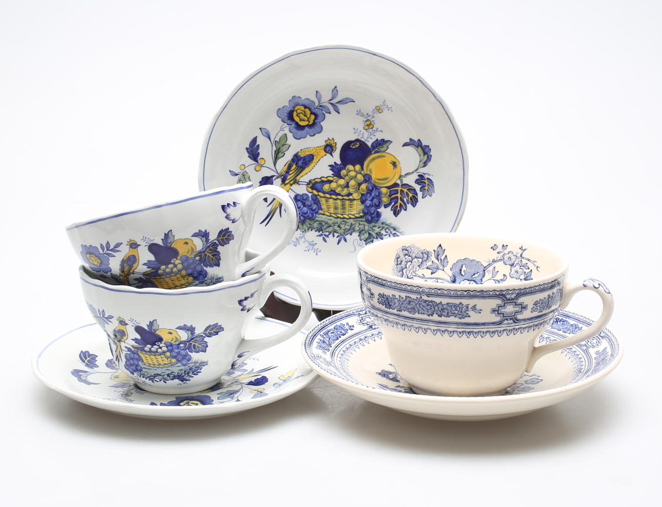 TEKOPPAR MED FAT, 2+1 st, England.