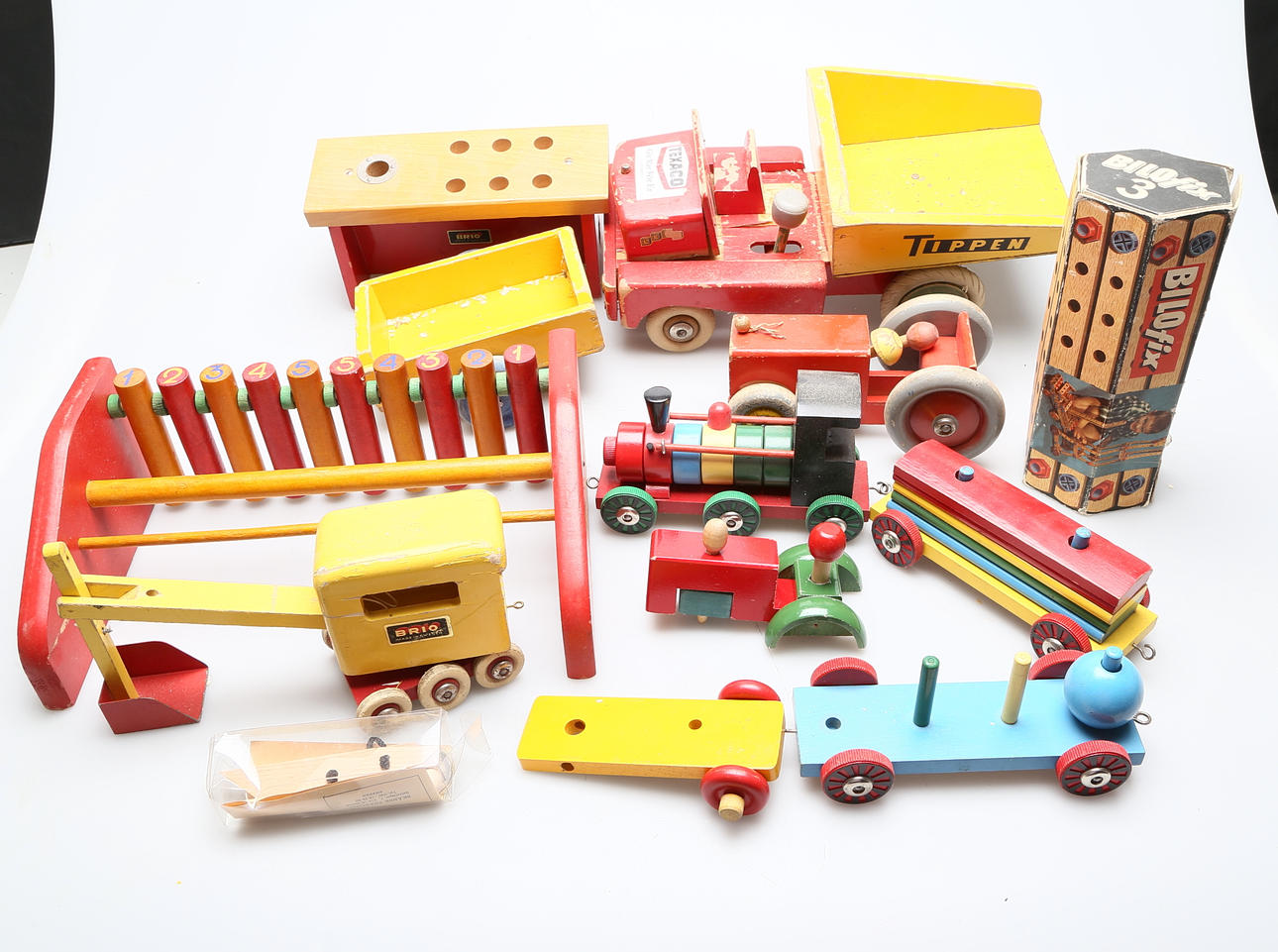 LEKSAKER, Brio samt Leko.