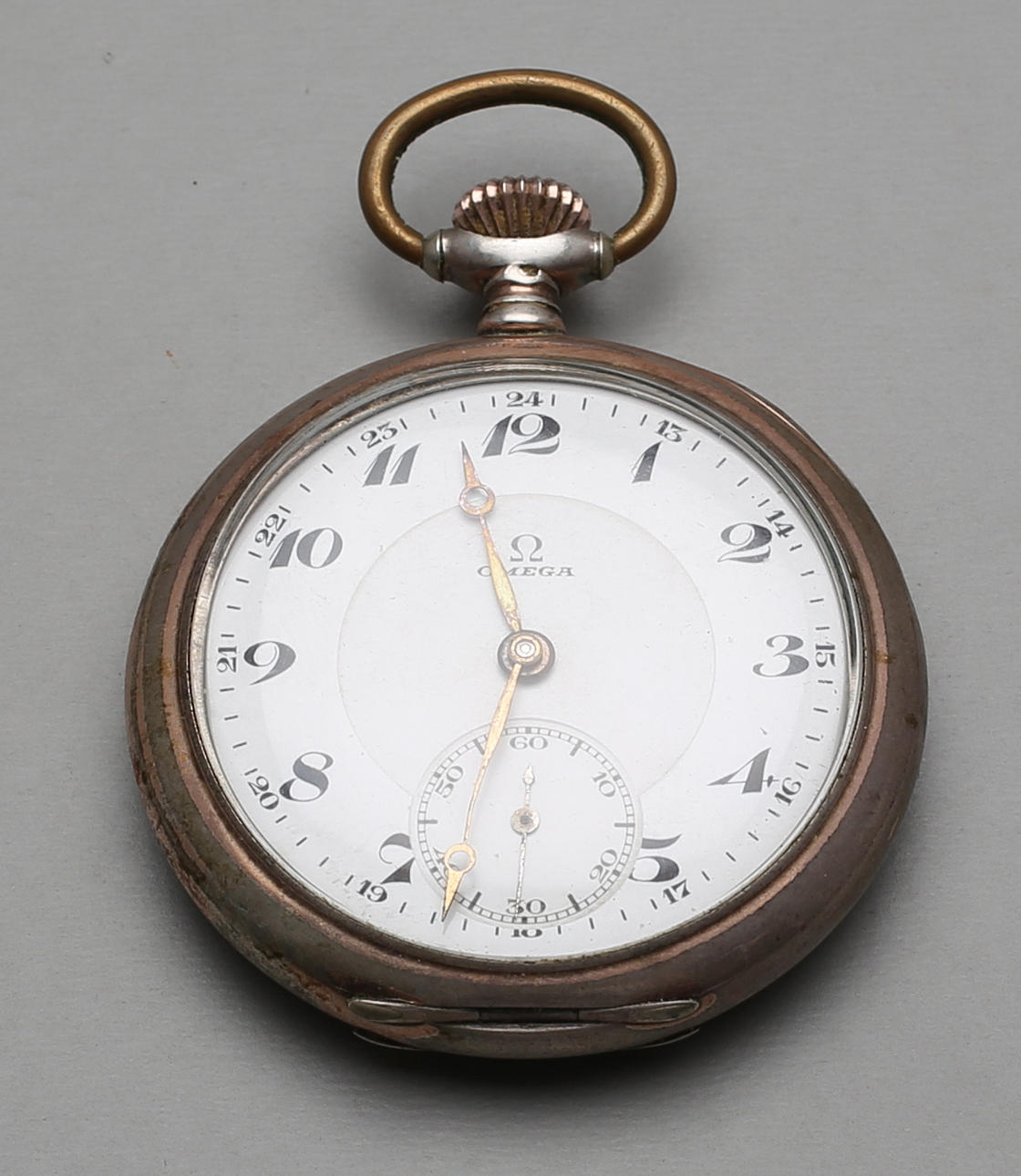 FICKUR, Omega, silver.