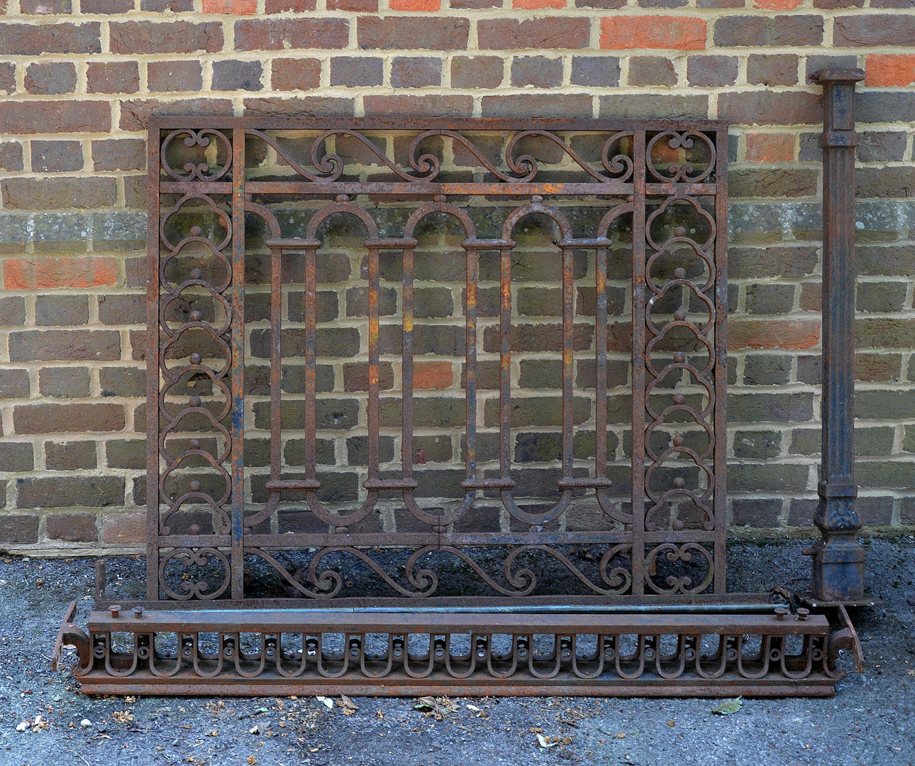 MÄÄRÄ KORISTEISTÄ RAUTA.