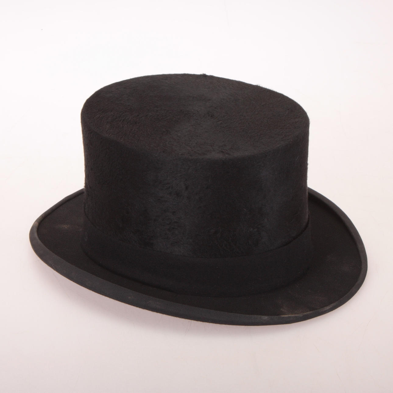 HATT med låda, Qualitys' London.