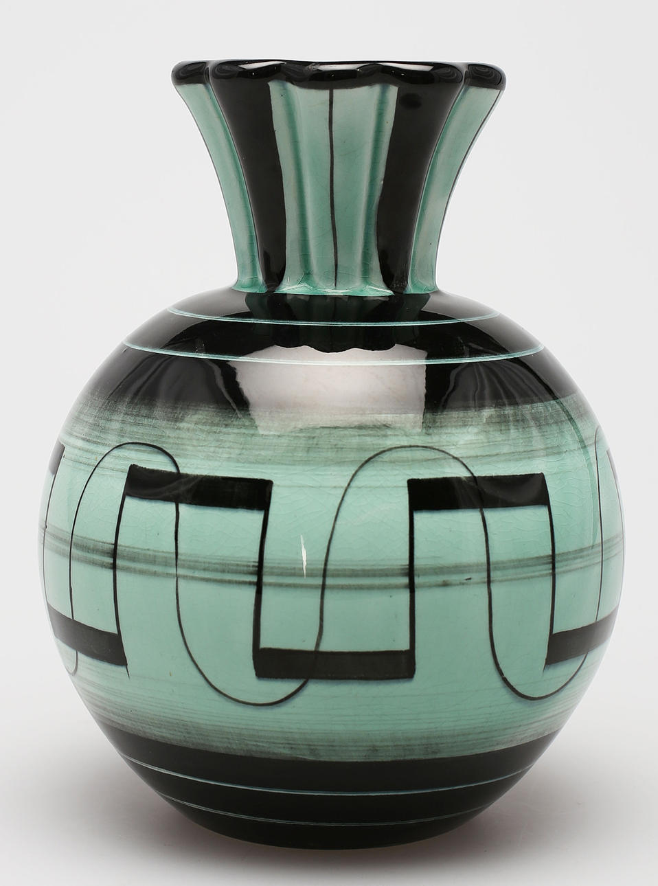 VAS, flintgods, Art Deco, serie "V", Ilse Claesson, Rörstrand.