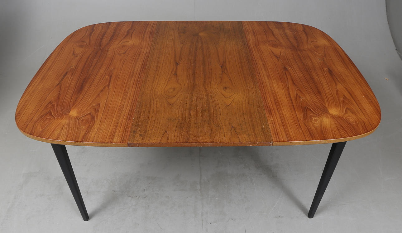 DINING TABLE, teak, 1950s / 60s.
