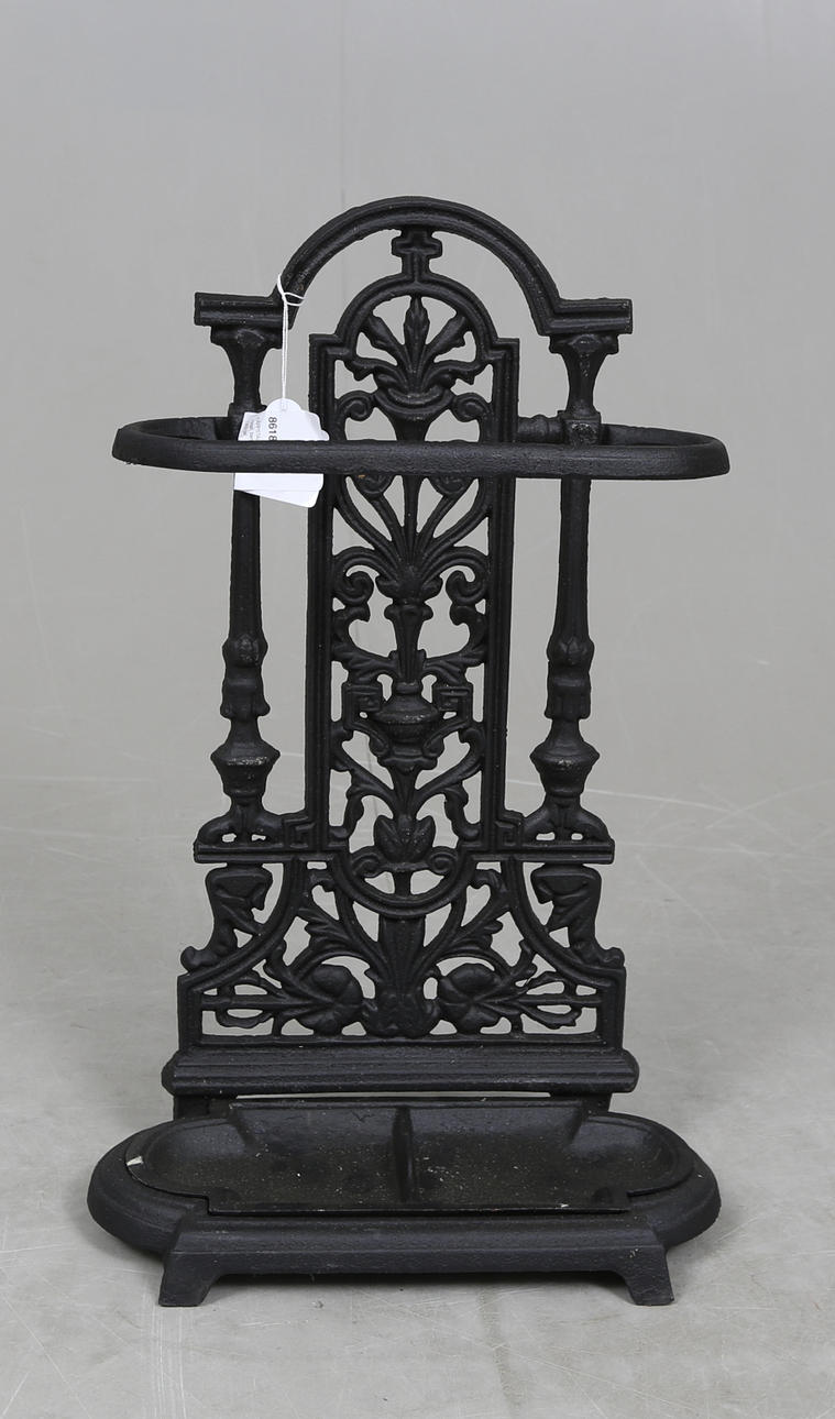 KÄPPSTÄLL, metall, bemålat.