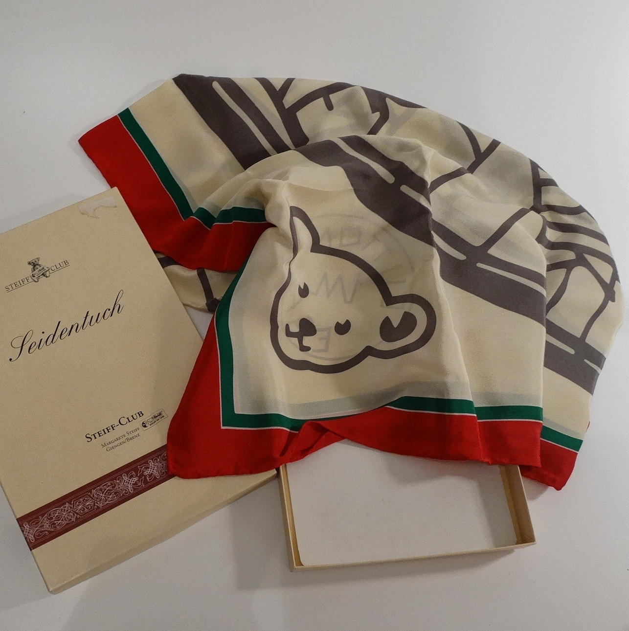 SEIDENTUCH VON STEIFF CLUB IN ORIGINALBOX.