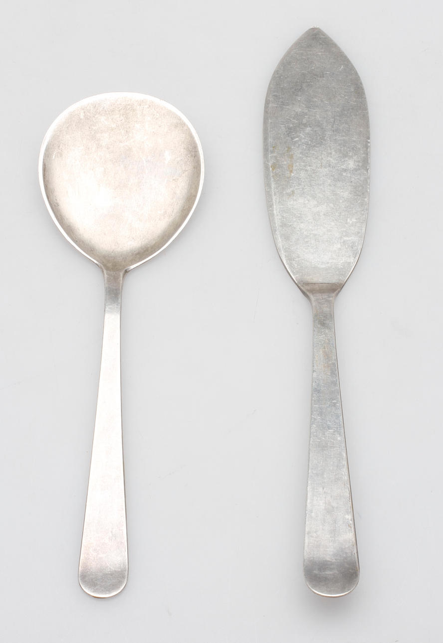 BESTICK, Silver, ca 123 gram, serveringsspade samt tårtspade, Wiwen Nilsson.