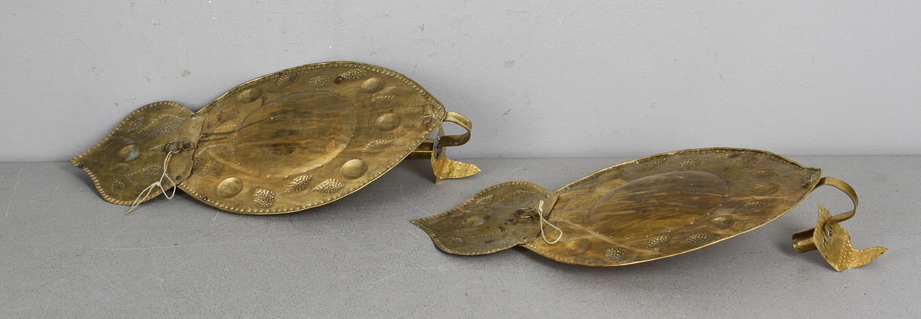 VÄGGPLÅTAR, ett par, mässing, barockstil.